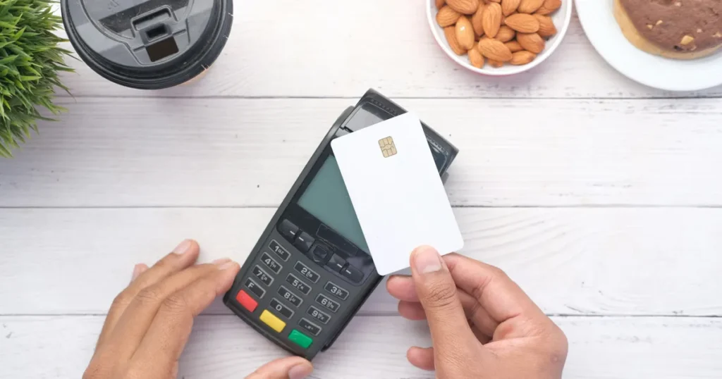How to Easily Avoid Credit Card Debt: Simple Steps to Stay Debt-Free How to Easily Avoid Credit Card Debt: Simple Steps to Stay Debt-Free