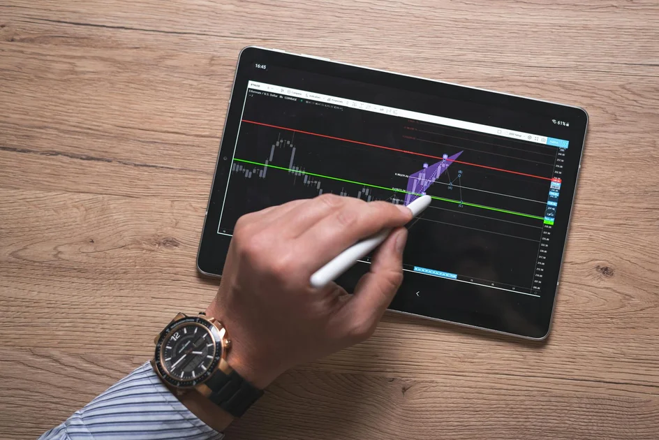 Real-Time Financial Visibility